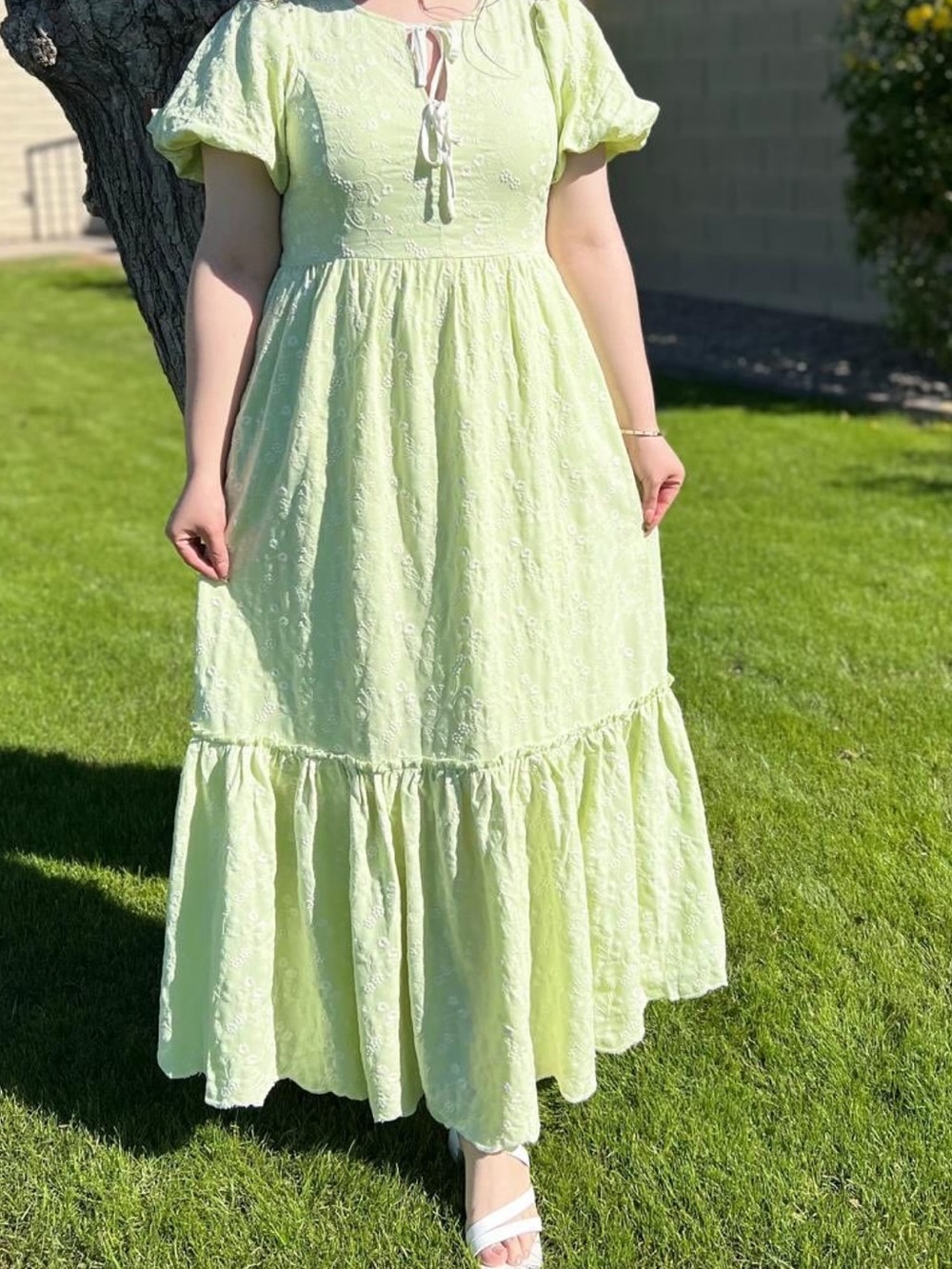 Light Green Puff-Sleeve Maxi Dress with Tie Neck